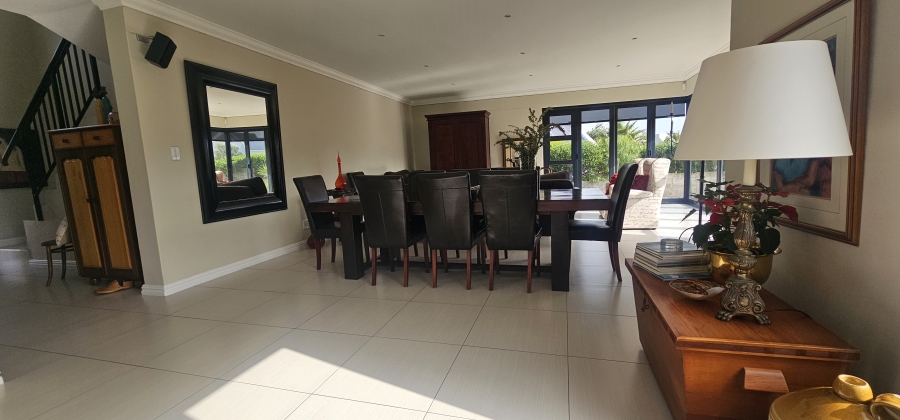 3 Bedroom Property for Sale in Myburgh Park Western Cape